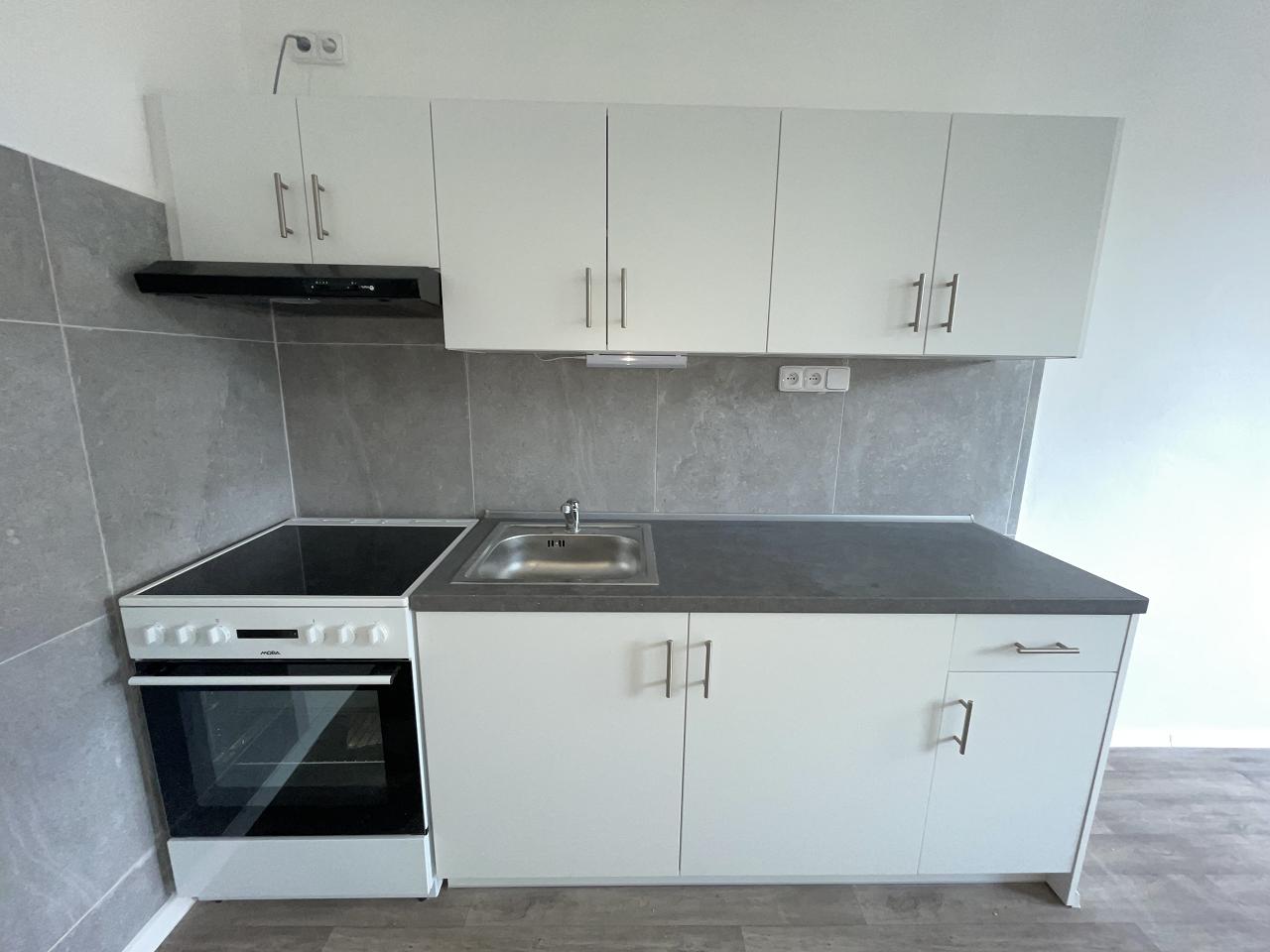 Pronájem bytu 1+kk, 26 m² obrázek