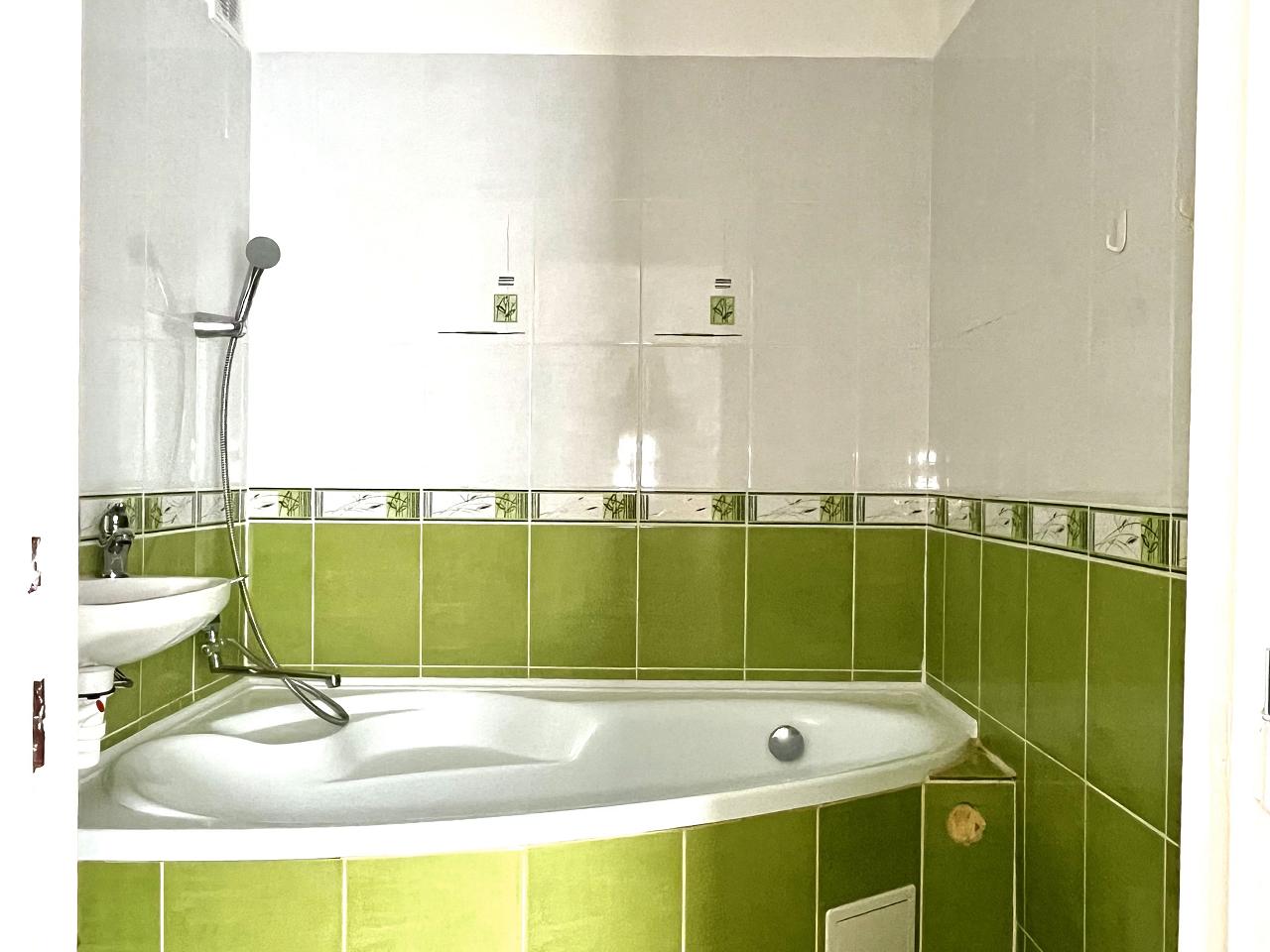 Pronájem bytu 3+1, 67 m² obrázek