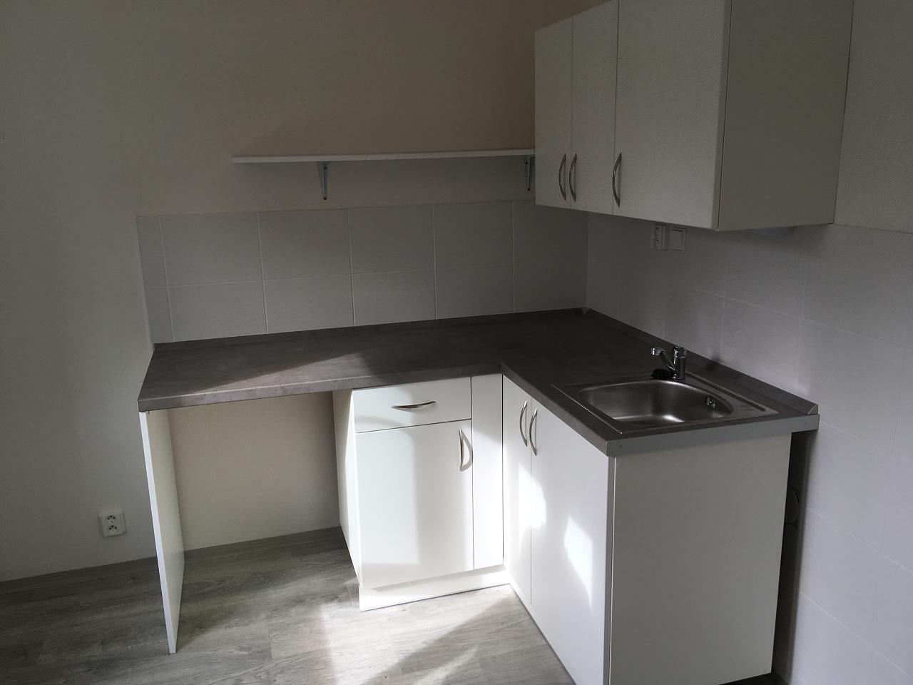 Pronájem bytu 1+1, 31 m² obrázek