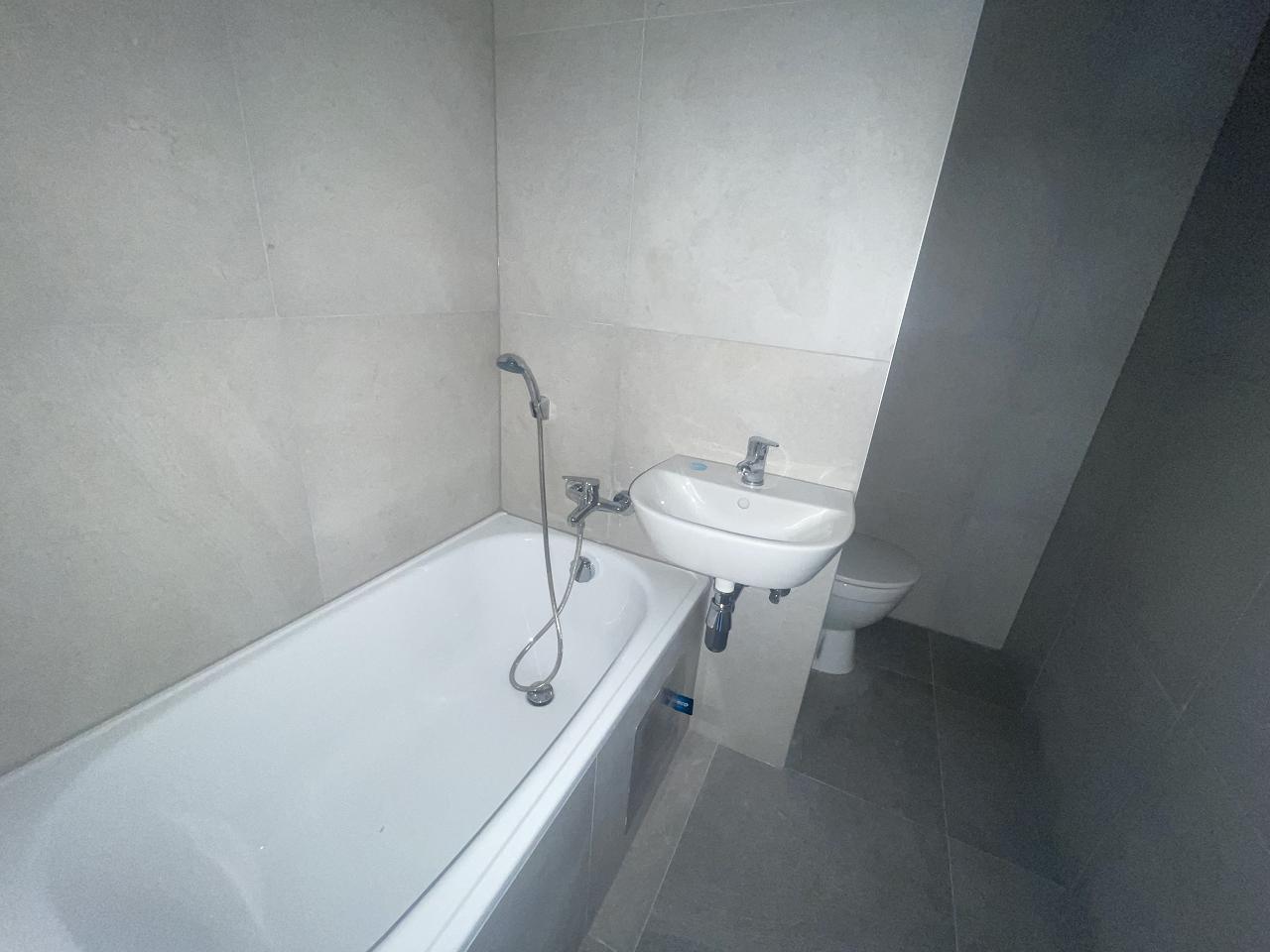Pronájem bytu 1+kk, 24 m² obrázek