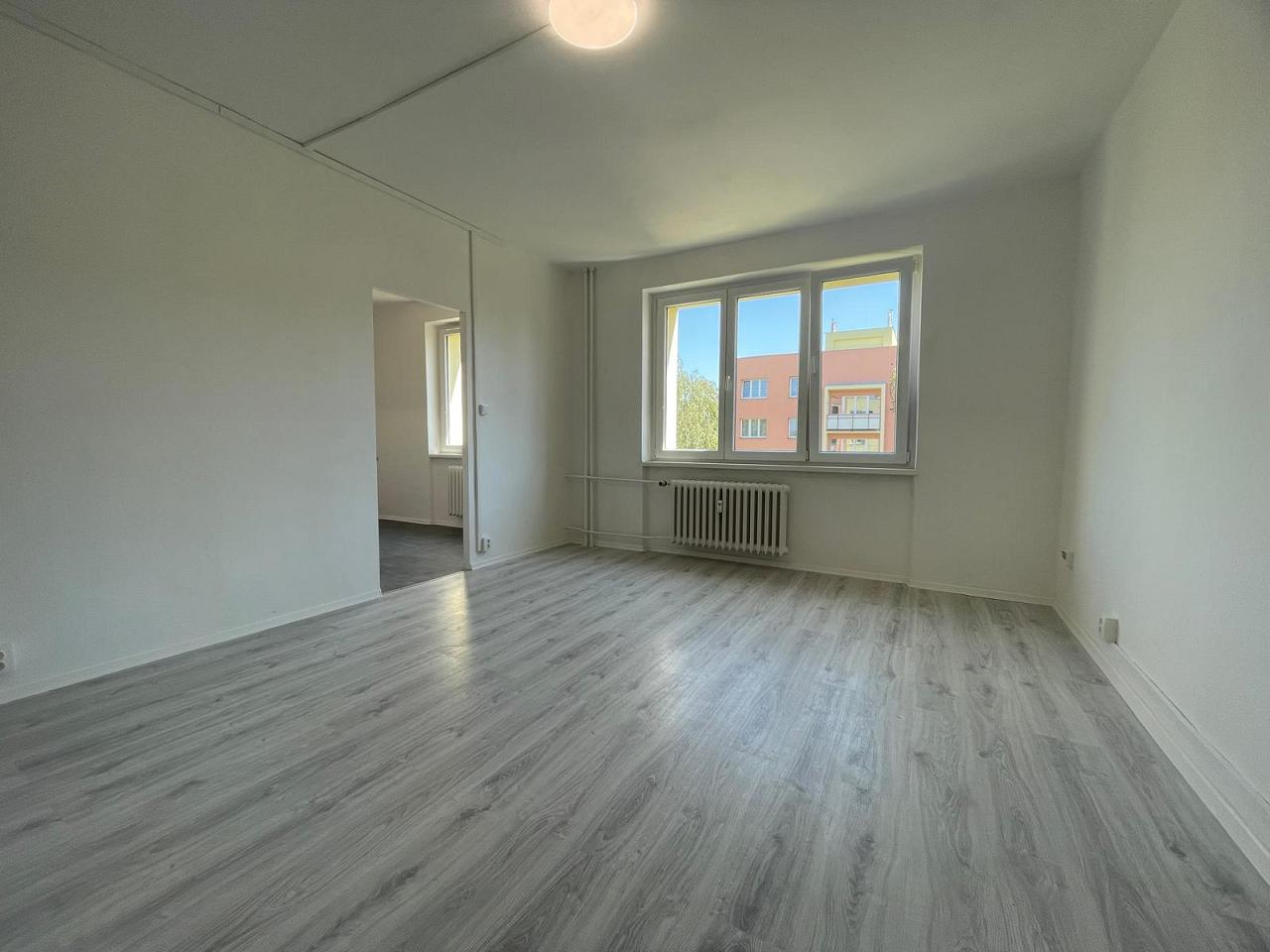 Pronájem bytu 2+1, 56 m² obrázek