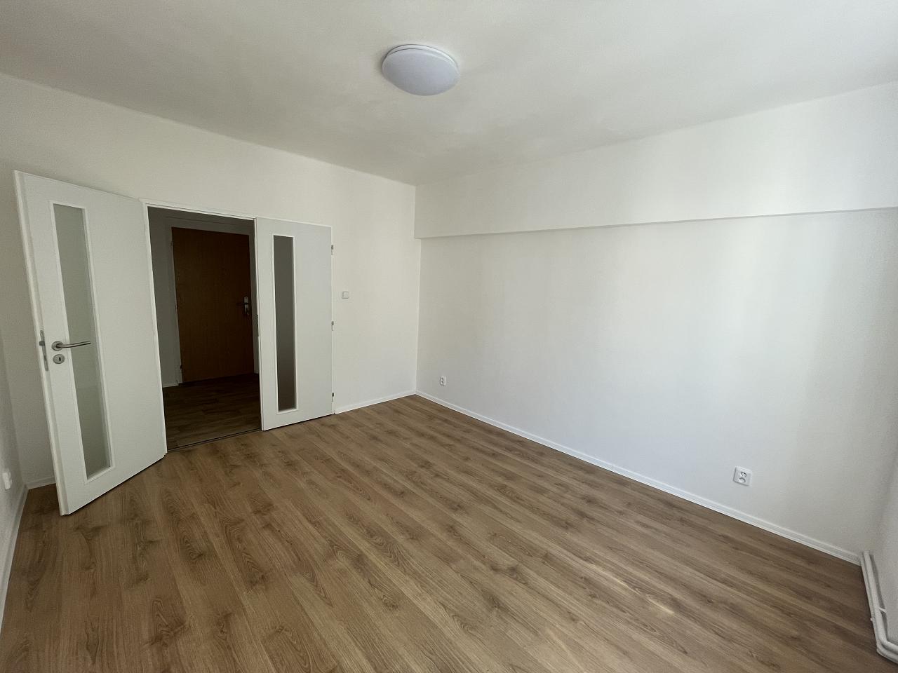 Pronájem bytu 2+1, 55 m² obrázek