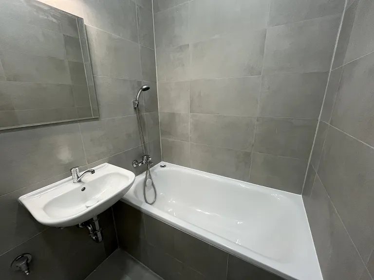 Pronájem bytu 1+kk, 27 m² obrázek