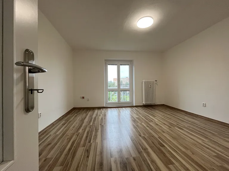 Pronájem bytu 2+1, 61 m² obrázek