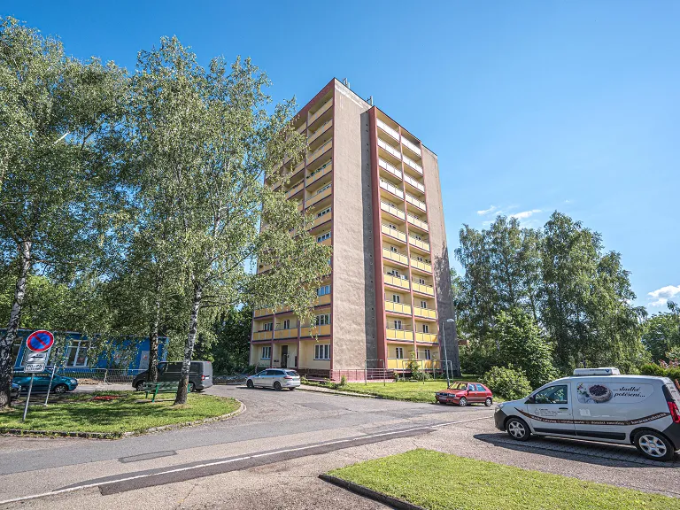 Pronájem bytu 1+kk, 35 m² obrázek