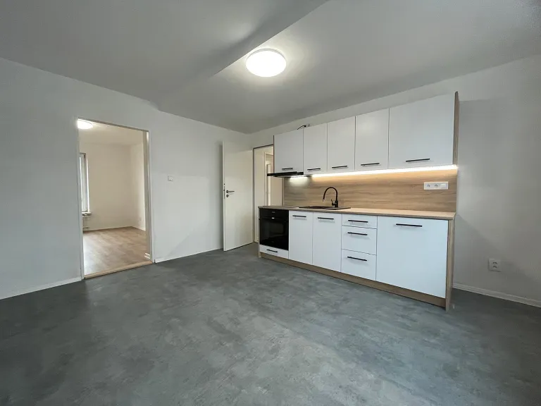 Pronájem bytu 2+1, 61 m² obrázek