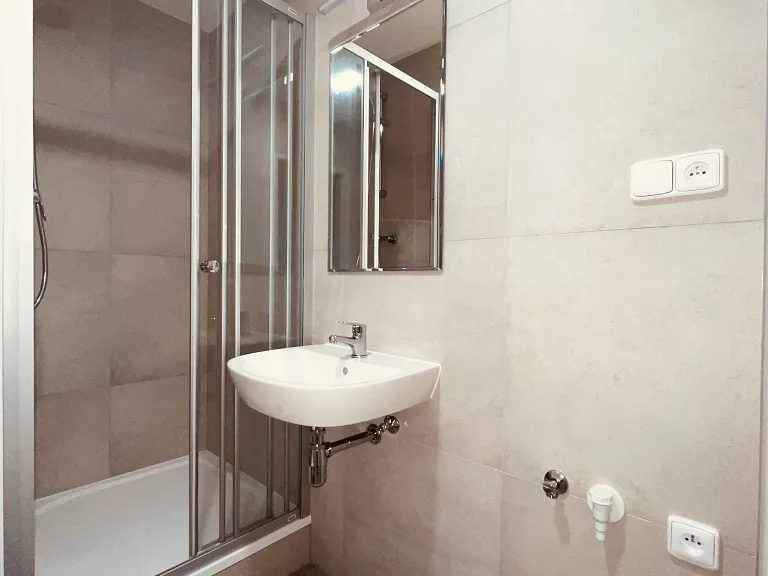 Pronájem bytu 1+1, 35 m² obrázek
