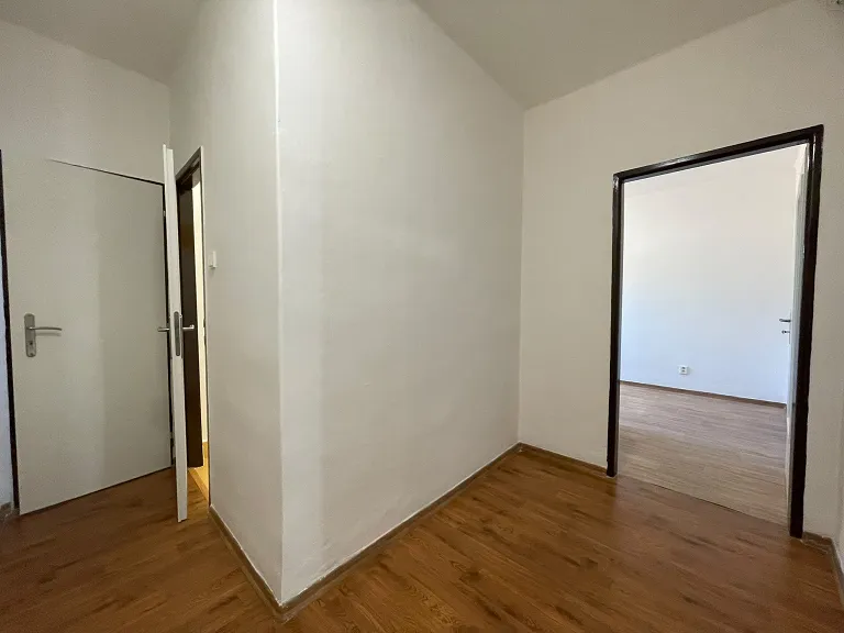 Pronájem bytu 2+1, 55 m² obrázek