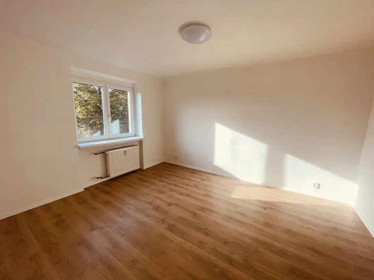 Pronájem bytu 1+1, 32 m² obrázek