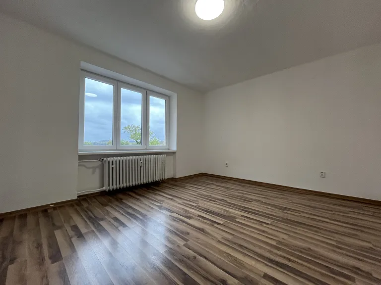Pronájem bytu 3+1, 69 m² obrázek