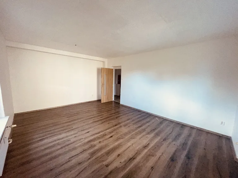 Pronájem bytu 3+1, 86 m² obrázek