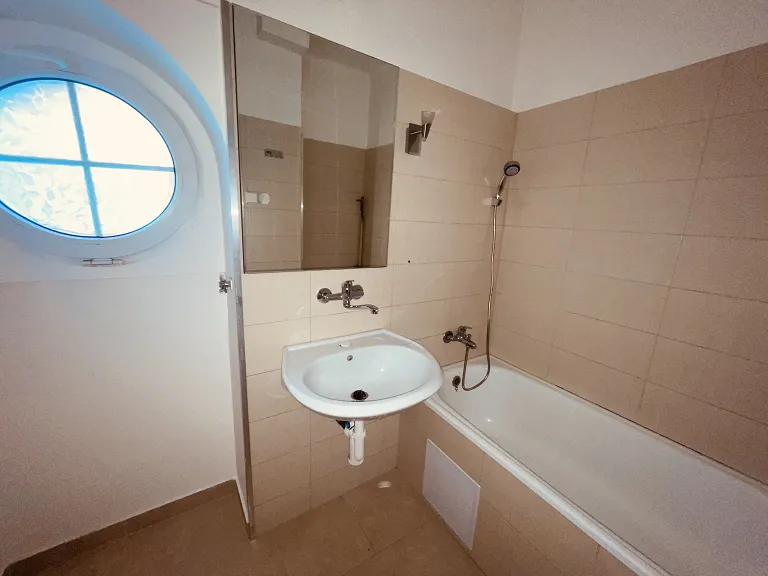 Pronájem bytu 3+1, 86 m² obrázek