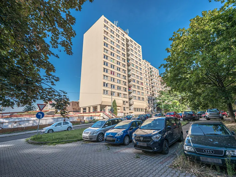 Pronájem bytu 1+1, 41 m² obrázek