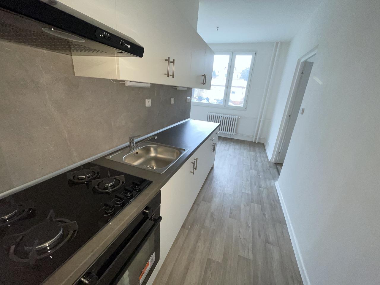 Pronájem bytu 2+1, 68 m² obrázek